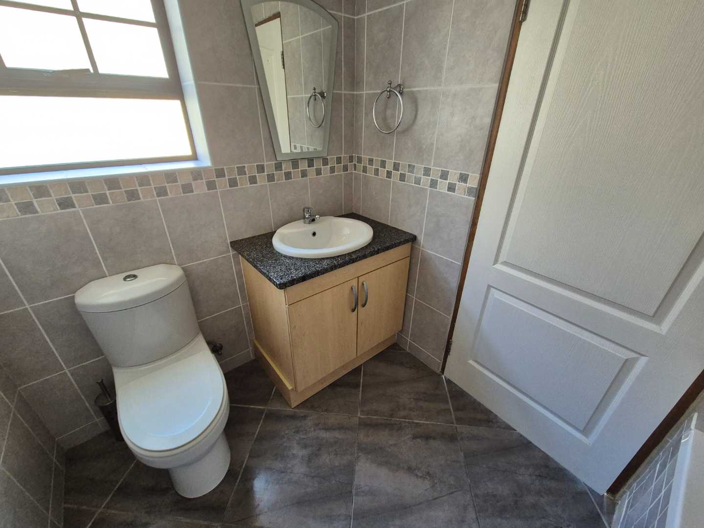 3 Bedroom Property for Sale in Seemeeu Park Western Cape